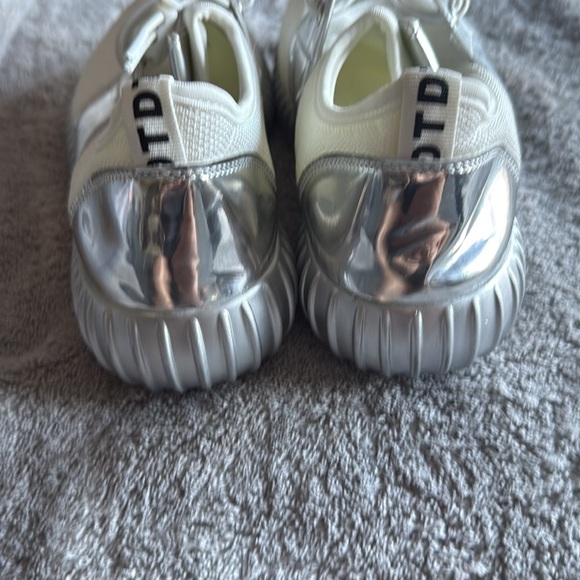 Soft White and Silver Sneakers - Picture 6 of 7